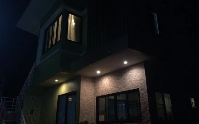 SBY House - Hostel