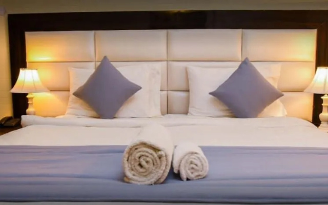 City Stay Hotel 22