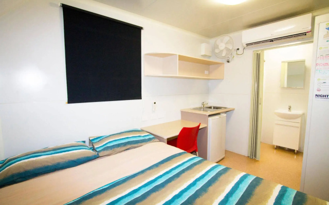AAOK Lakes Resort & Caravan Park
