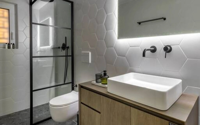 1A · Beautiful Apartment with Stylish Interior