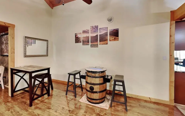 Gatlinburg's Hidden Gem by Jackson Mountain Rentals