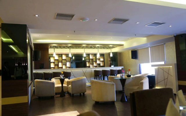 Sapna Clarks Inn
