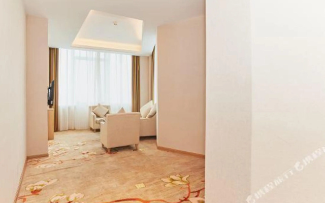 Vienna International Hotel  Longyan Busines