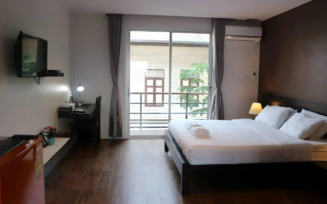 Chaykwan Hotel