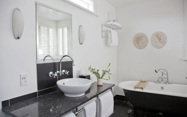 The Martinborough Hotel