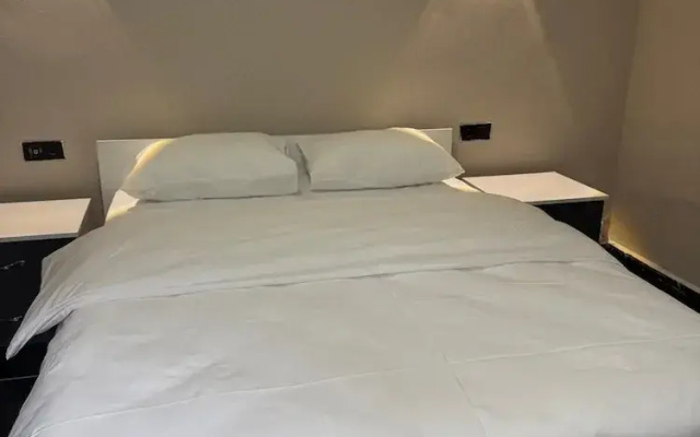 blue class otel