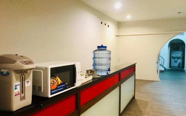 Mr Travel Hostel