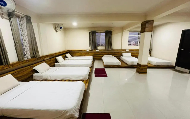 Hotel Raj Mahal