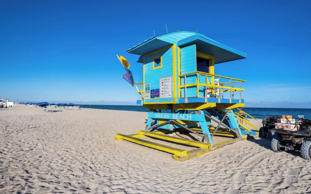 The Shoreline Suites