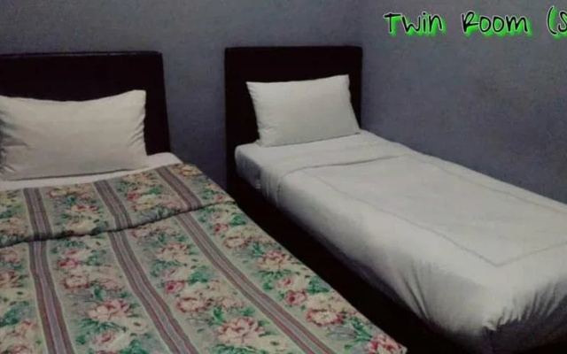 R&R Budget Inn - Hostel