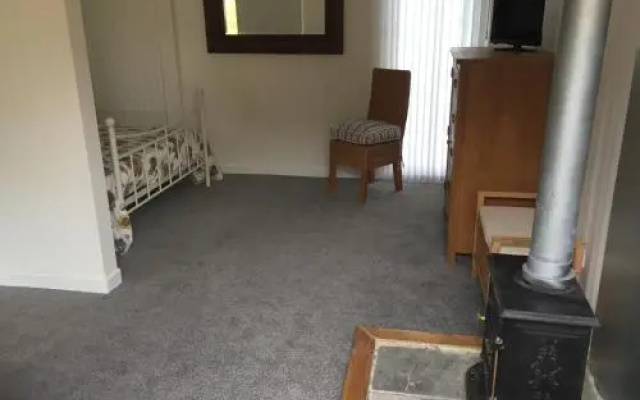 Silverspring Hideaways