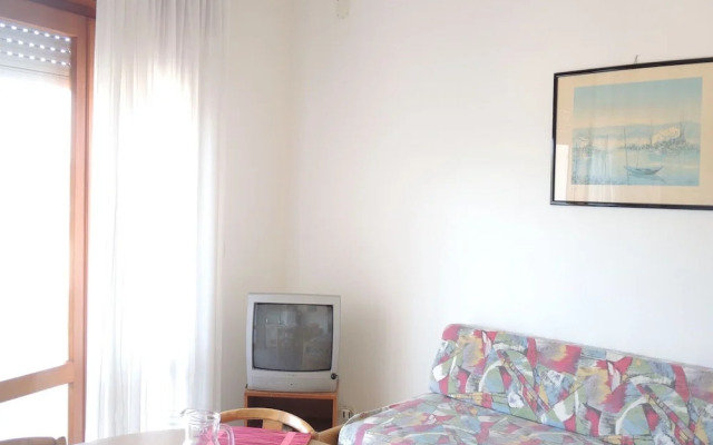 Bright Flat With Balcony in Bibione - Beahost