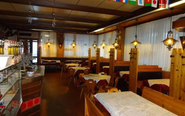 Hotel Calalzo