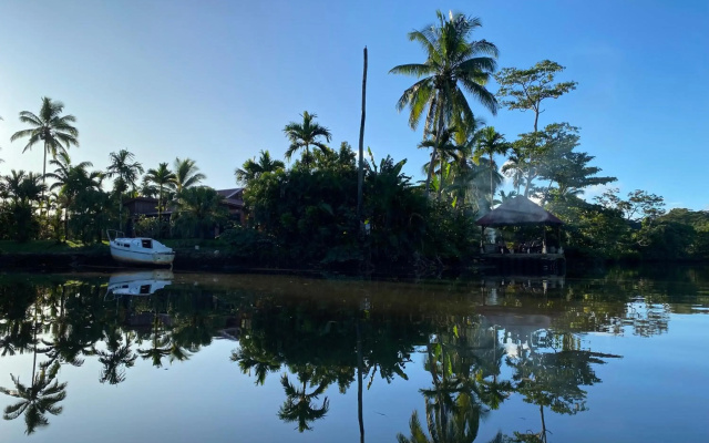 Orchid Island B&B on the River with Pool & Jetty