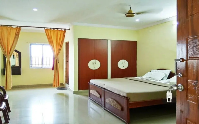 Arnn Guest House