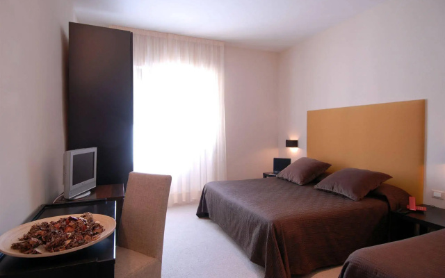 Hotel Touring