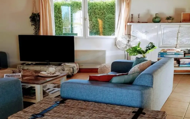 Holiday Home in Dordogne With Pool & Bubble Bath