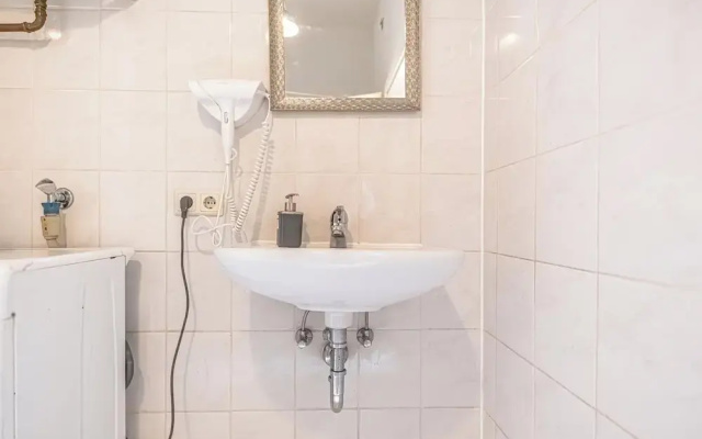 Affordable 3BR Apartment Rathausplatz