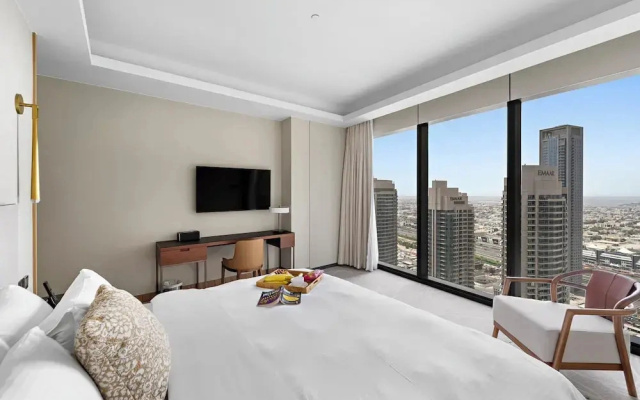 2BR Pool with Burj Khalifa View