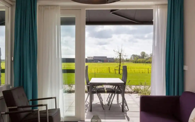 Serene Holiday Home in Oostkapelle near Center & Forest