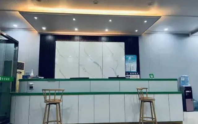 Shunyou Express Hotel (Zhengding Airport Road Branch)