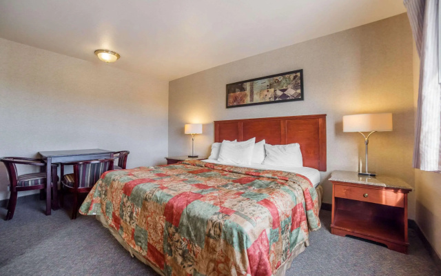 Rodeway Inn & Suites Nampa