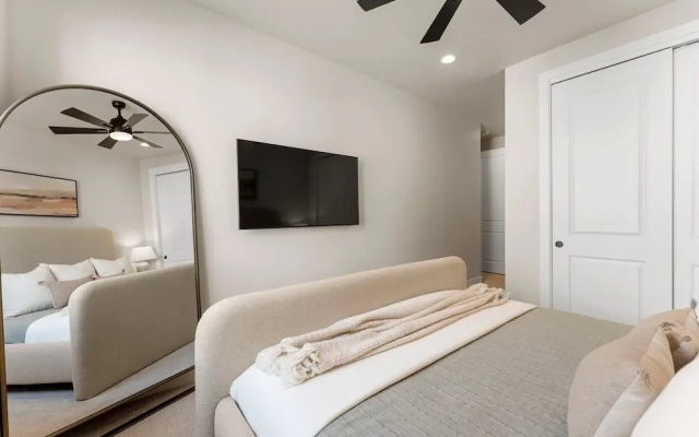 Starlight Sanctuary 4 Bedroom Townhouse