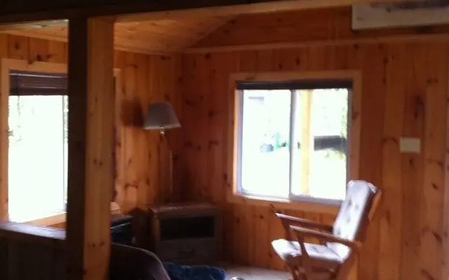 Gull Lake Cottages and Campground