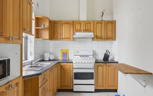 Private Room Near Bankstown Train Station & Restaurants