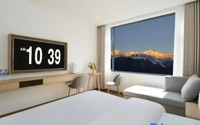 Nanka Zhaxi Business Hotel