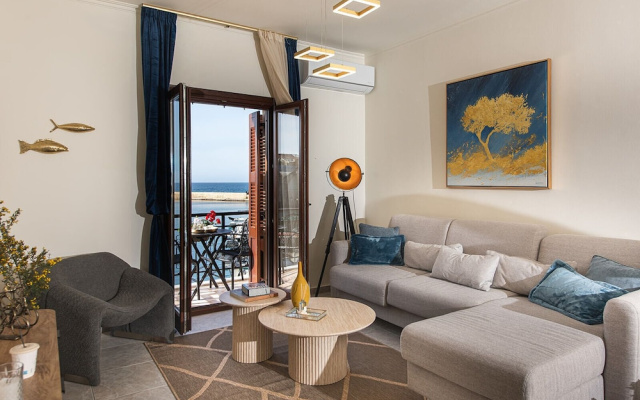 3 Sails - 2BR on Venetian Harbour