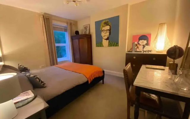 4 Bedroom Victorian Townhouse With Sea Views