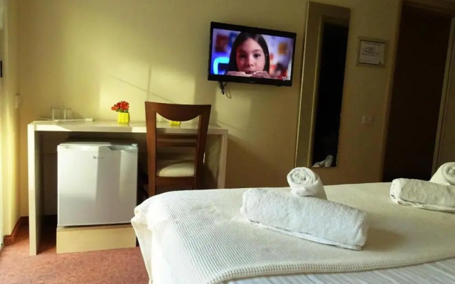 Idea Hotel