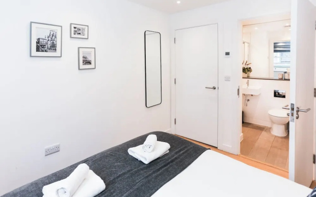 Chapel - Central Studio Apartment