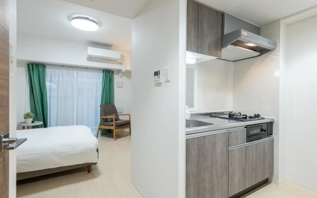Happy Osaka House