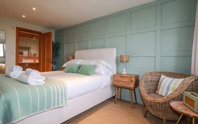 Sea View House