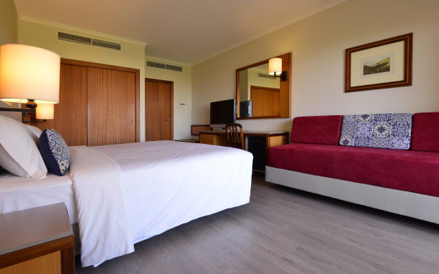 Holiday Inn Algarve Albufeira by IHG