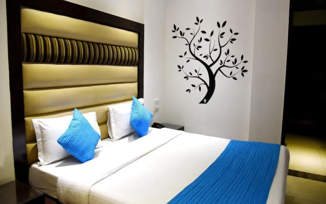 OYO 3537 Hotel Landmark