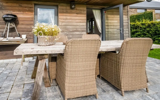 Petit Wilogne Holiday Home in Mont