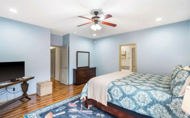 The Charming Retreat For 6!