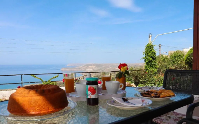 Roussa's View Apartments