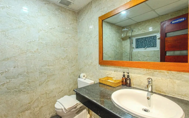Seavitel Beach Hotel Da Nang