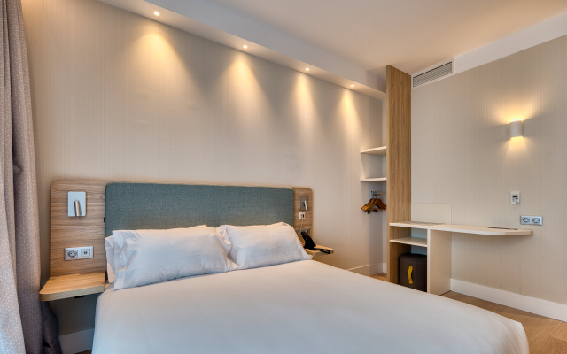 Holiday Inn Express Madrid Airport by IHG