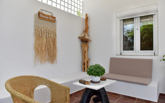 Clio's House