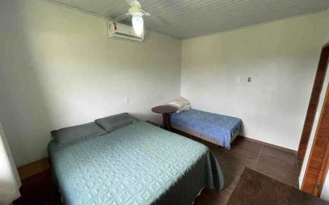 Casa Aconchegante 5 Min Praia com Churrasqueira