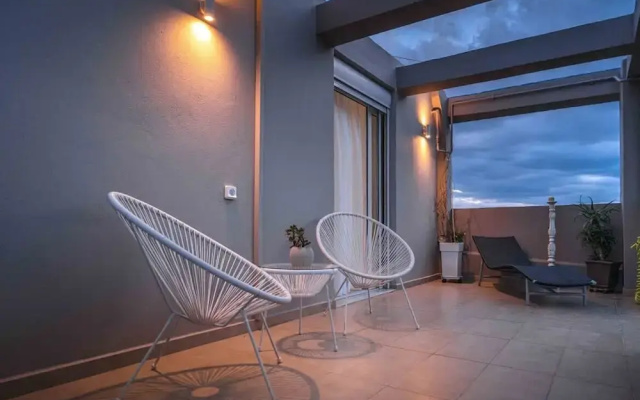 Acropolis Panorama Penthouse - Central Cozy Nest