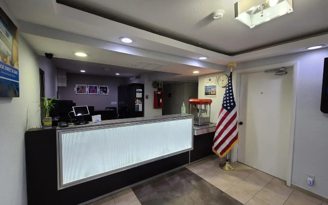 Motel 6 Dayton, OH