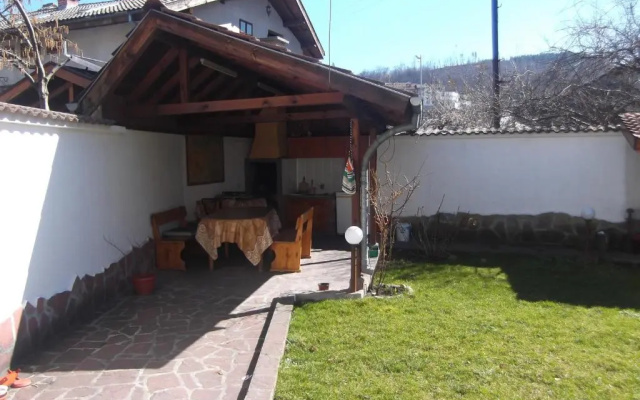 Borova House