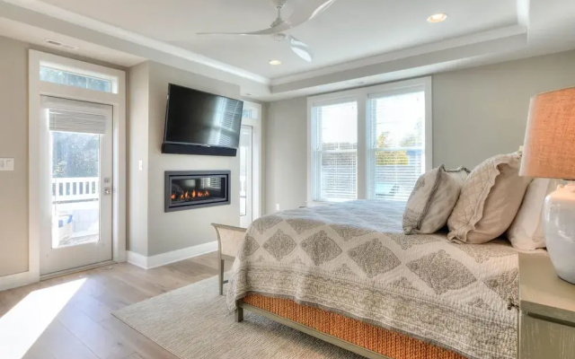 Laurel Street 306