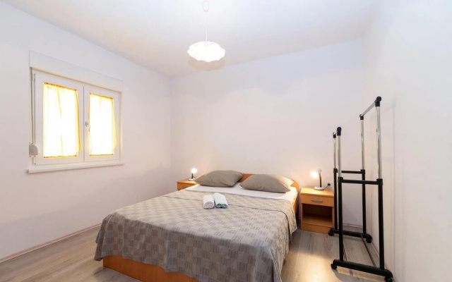 Stunning Home in Krusevo With Wifi and 4 Bedrooms